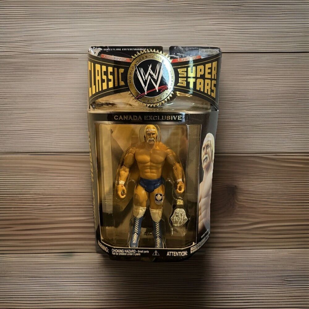 Canada Exclusive WWE Classic Superstars Hulk Hogan Action Figure MOC Jakks 2006